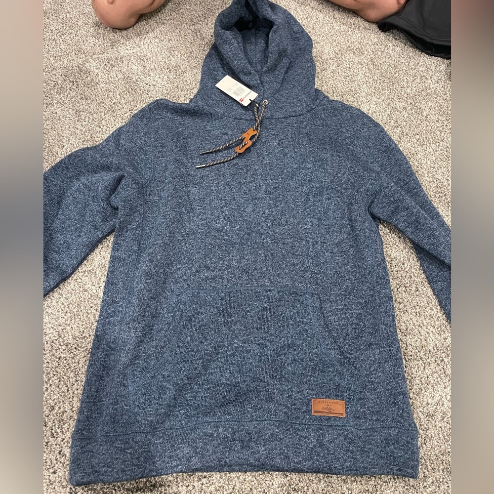 Men’s hooded quicksilver hoodie size L